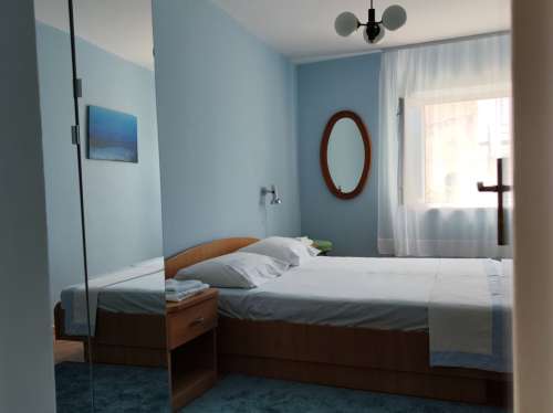 Apartman br.1 - kuća 1